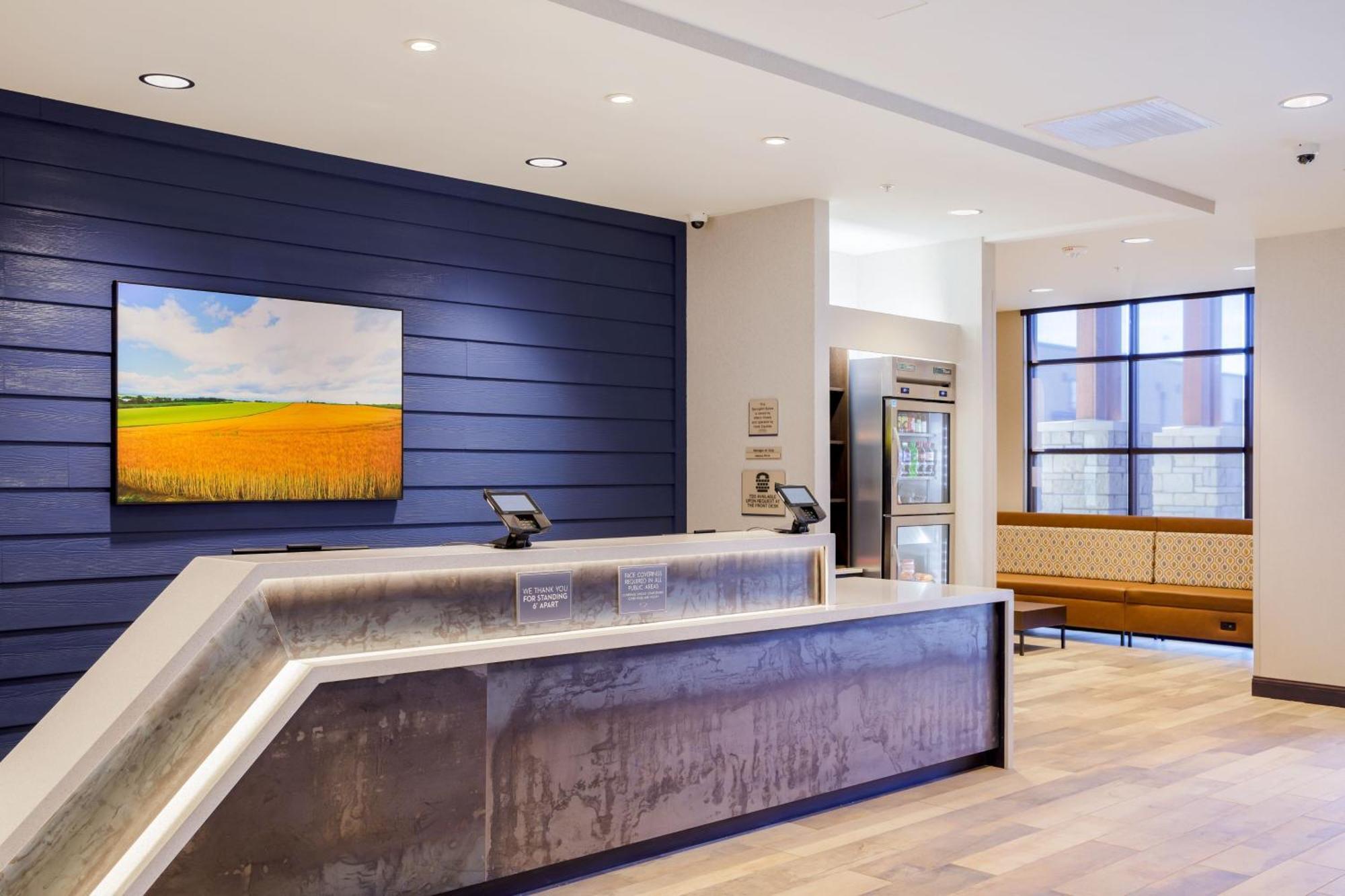 Springhill Suites By Marriott Topeka Southwest Exteriör bild
