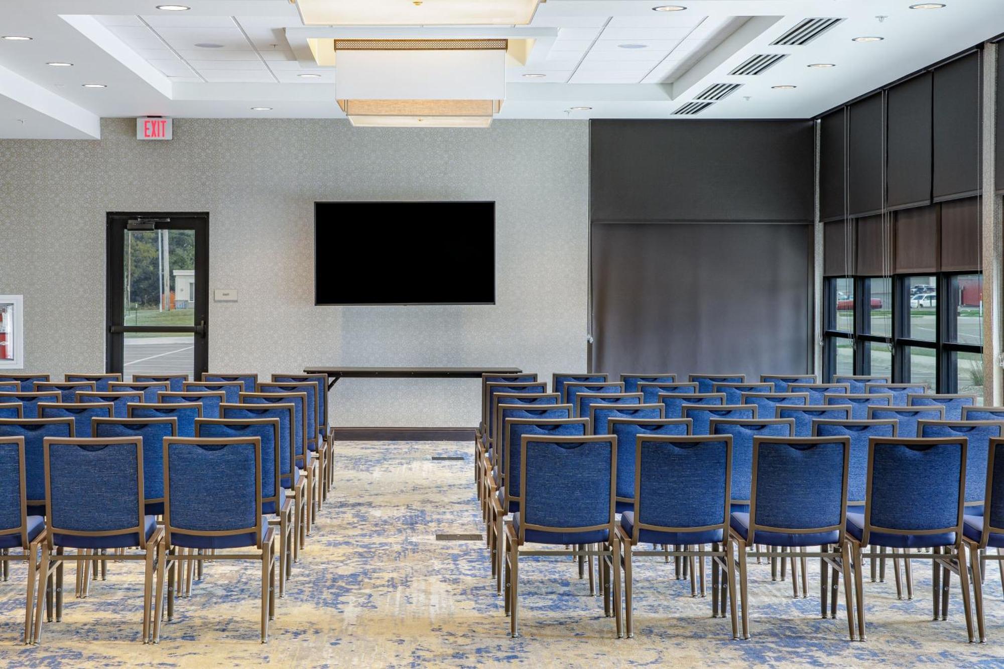 Springhill Suites By Marriott Topeka Southwest Exteriör bild