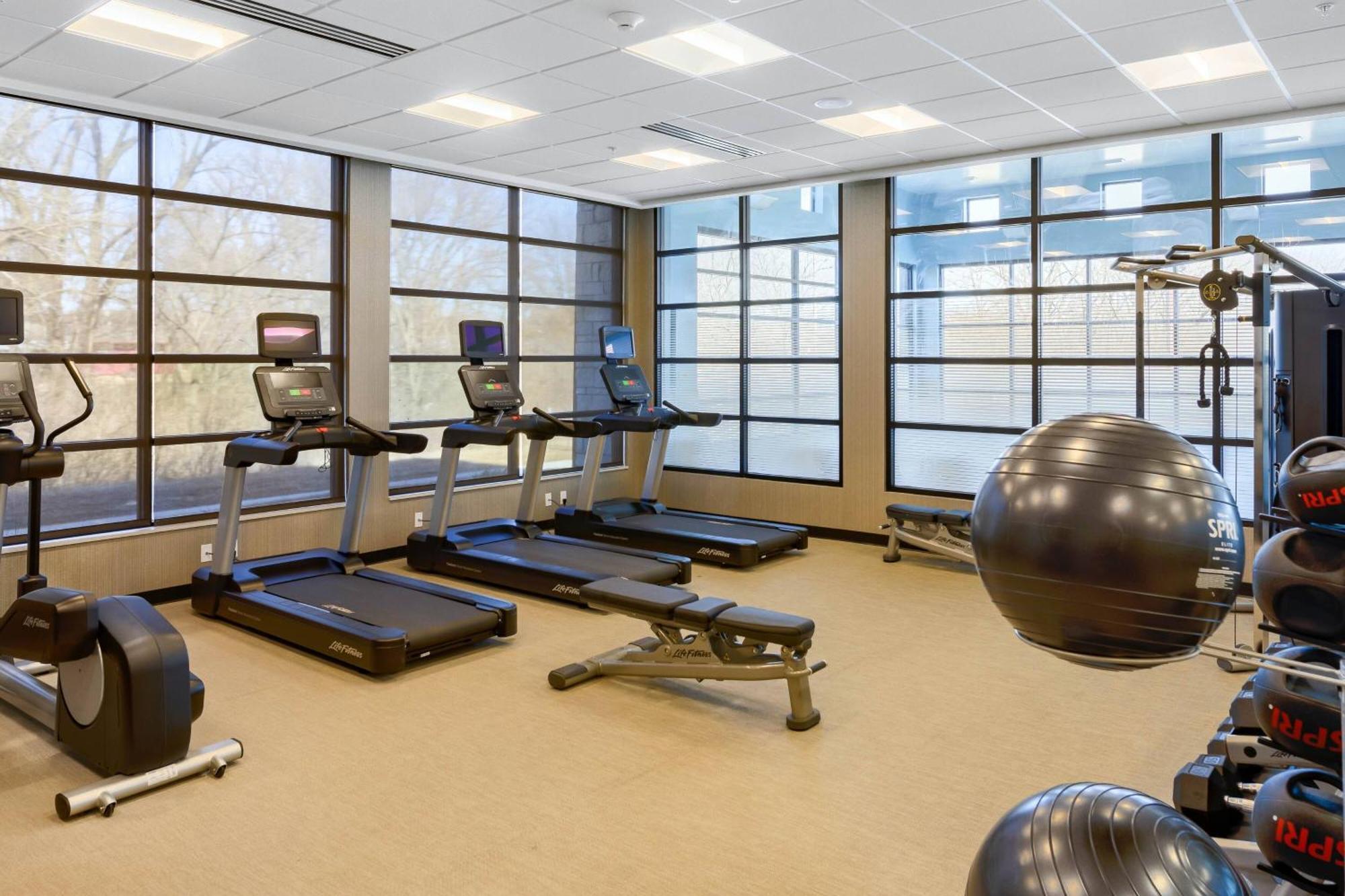 Springhill Suites By Marriott Topeka Southwest Exteriör bild